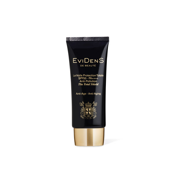 ル ヴォワル プロテクショントータル SPF50 PA++++